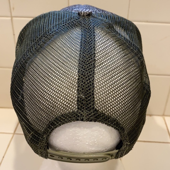 Young life store baseball style hat - Picture 3 of 7